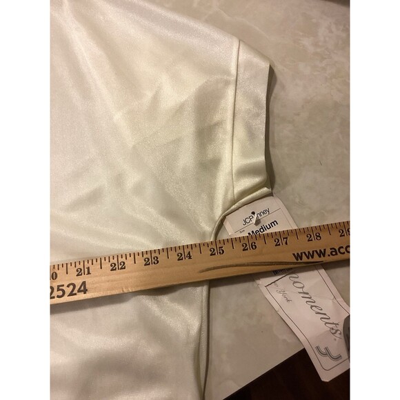 Vtg Soft Moments 2-Piece Pajama Set Pale Yellow Lace Sz M 1970s NOS NWT USA - Picture 9 of 12